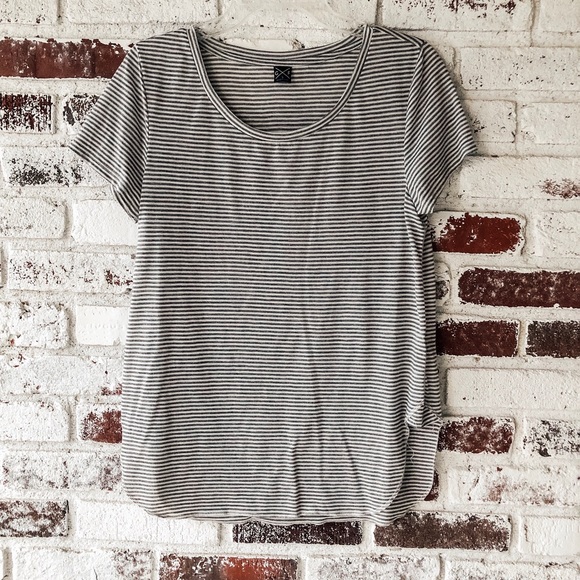 Gentle Fawn - Striped Tee - Picture 1 of 4